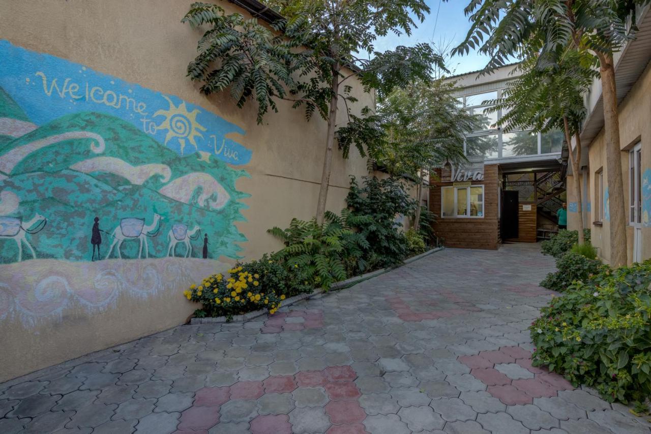 Viva Hotel Bishkek Exterior photo